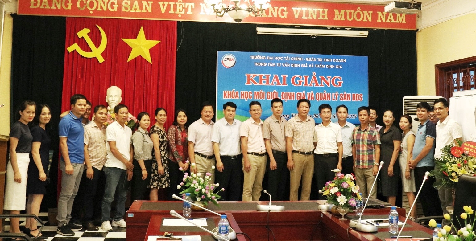 Khóa học môi giới bất động sản online